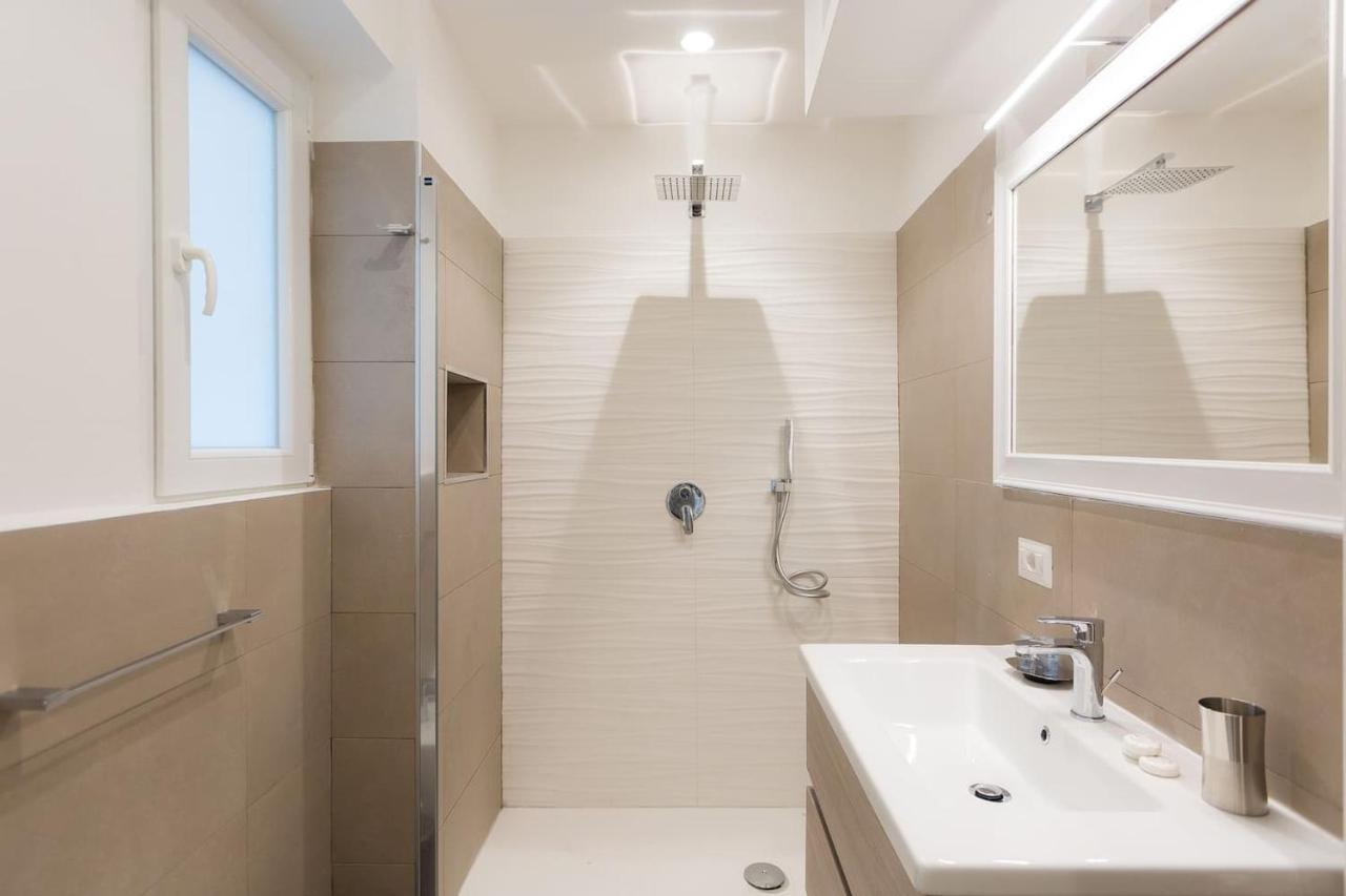 Lovely New Apartament, Viale Trastevere Rome Buitenkant foto