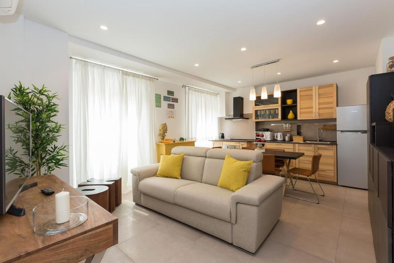 Lovely New Apartament, Viale Trastevere Rome Buitenkant foto